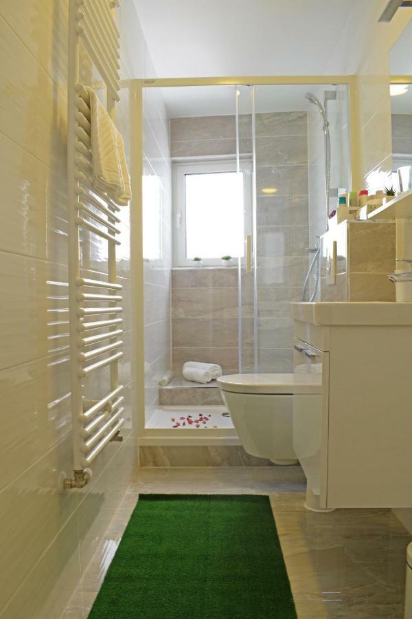 Lunima Apartment Загреб Екстериор снимка