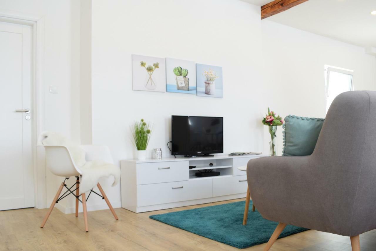 Lunima Apartment Загреб Екстериор снимка